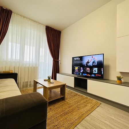 Palas Retreat - Q Residence Iasi Eksteriør billede