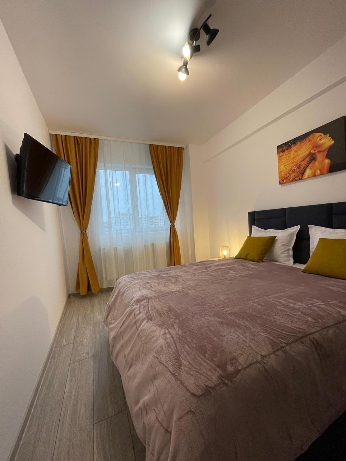 Palas Retreat - Q Residence Iasi Eksteriør billede