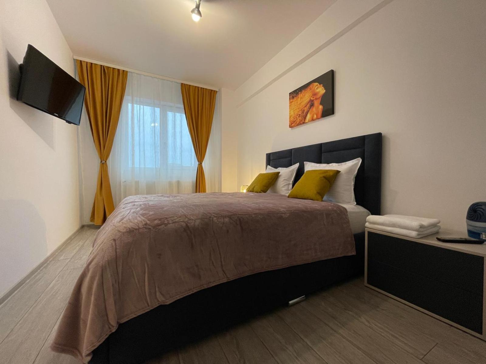 Palas Retreat - Q Residence Iasi Eksteriør billede